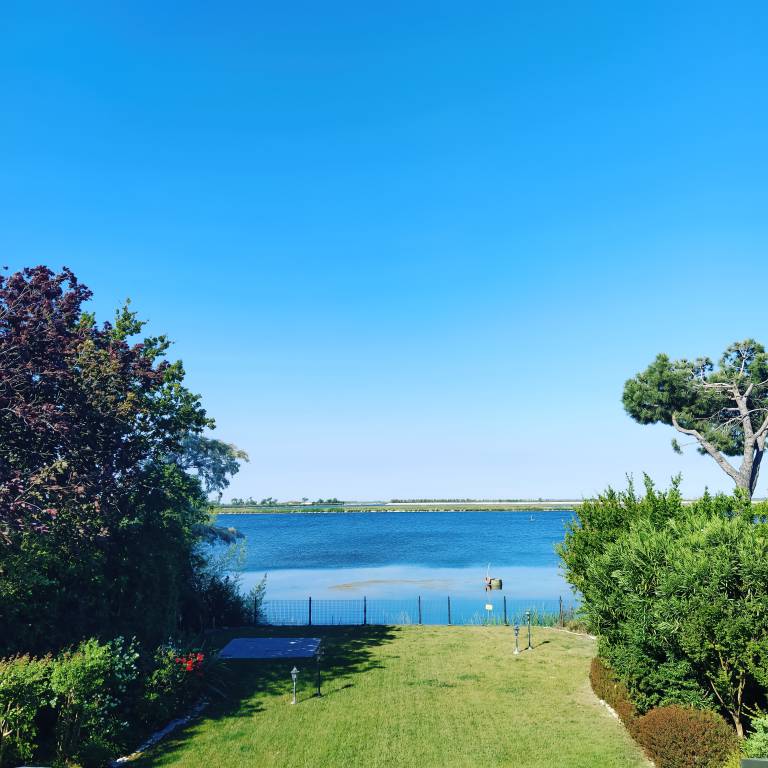Villa Albarella: 3BR Private Pool Villa, Lagoon Sunsets, Exclusive Island — photo 2