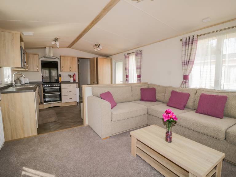 Cottage with garden | Beach view — photo 4