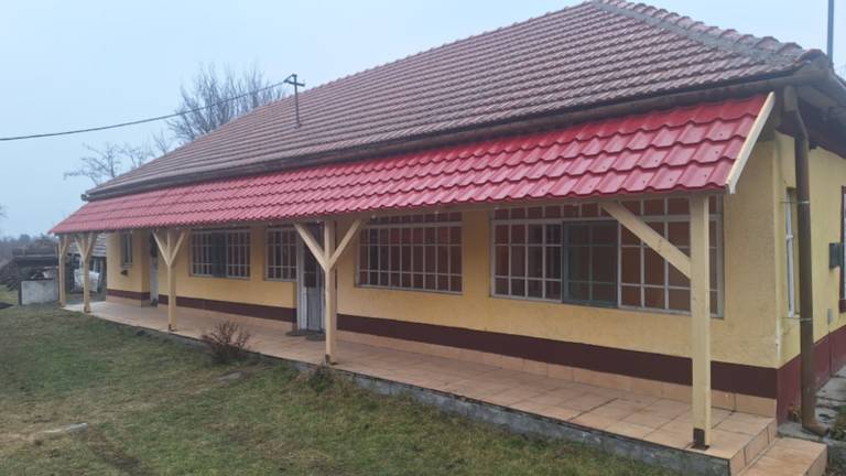 ház Tiszacsege