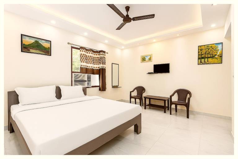 Goroomgo Shiv Ganga Guest House varanasi — photo 2