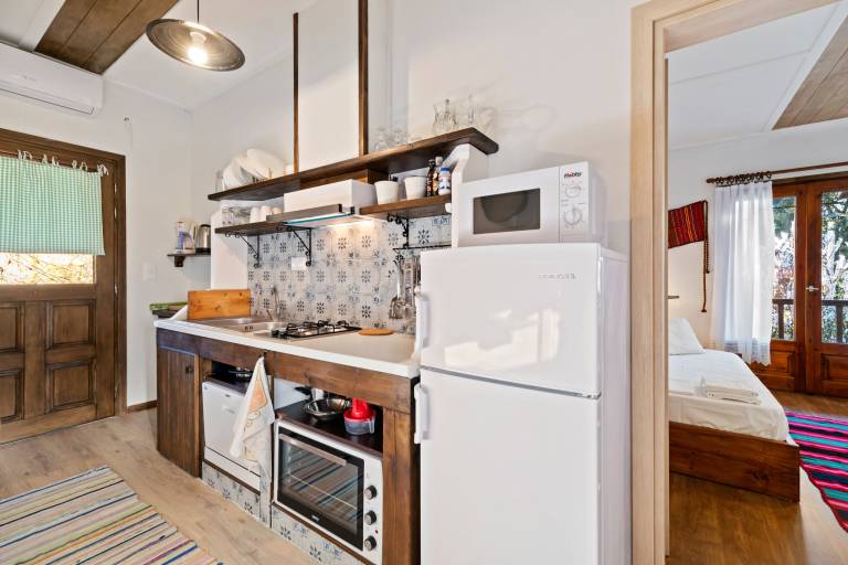 Holiday apartment with garden — photo 3