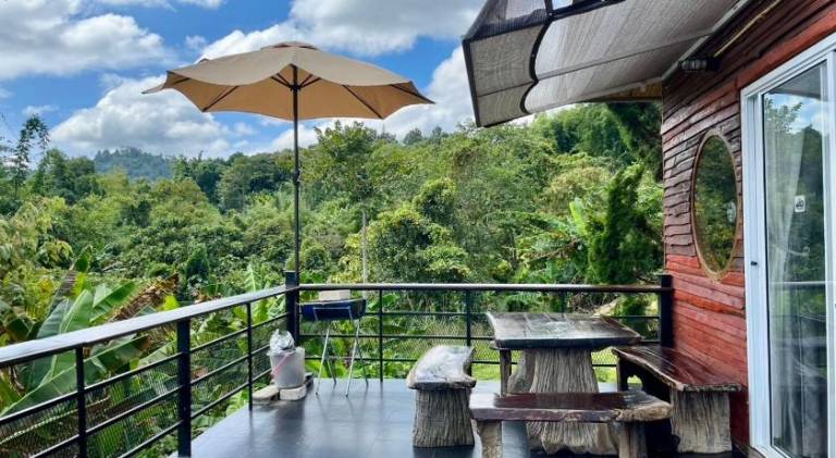 Nice house with patio & yard | Suitable for remote work | Pet-friendly — photo 5