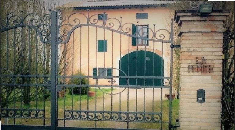 Bed & Breakfast  Carpi