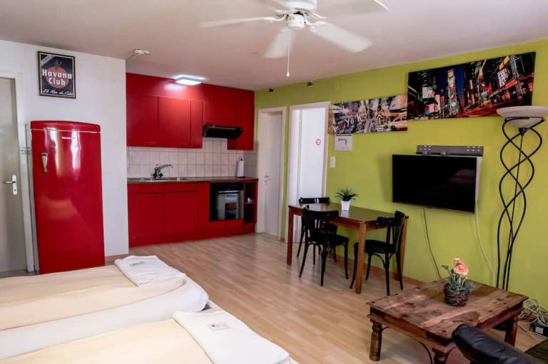 Hotel Zak Hostel