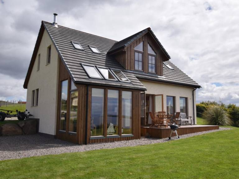 4 Bed in Gairloch oc 29010