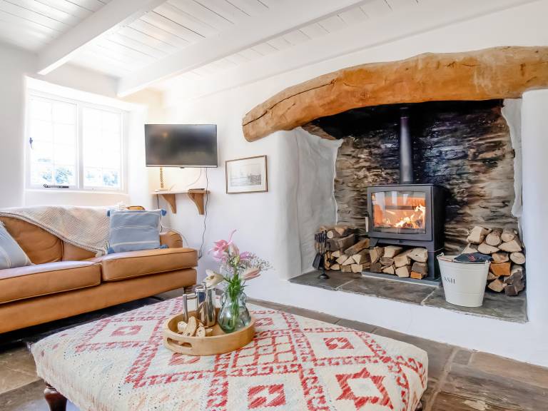 Family-friendly nice cottage with yard & barbeque | Sea view | Close to the beach | Pets are welcome — photo 4