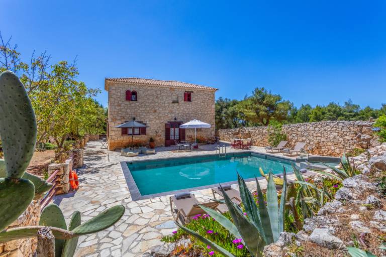 Villa Ira mit Meerblick WLAN und Klimaanlage