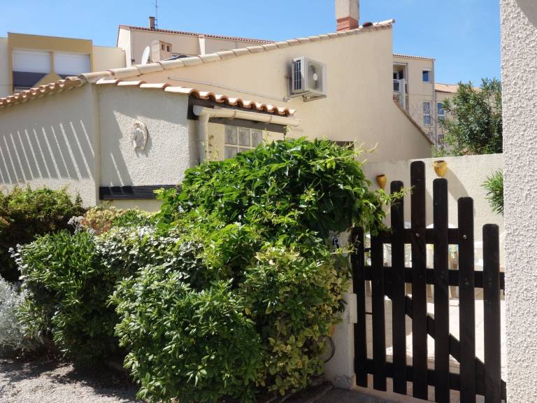 Fully equipped beautiful vacation home with terrace | Dogs allowed — photo 4