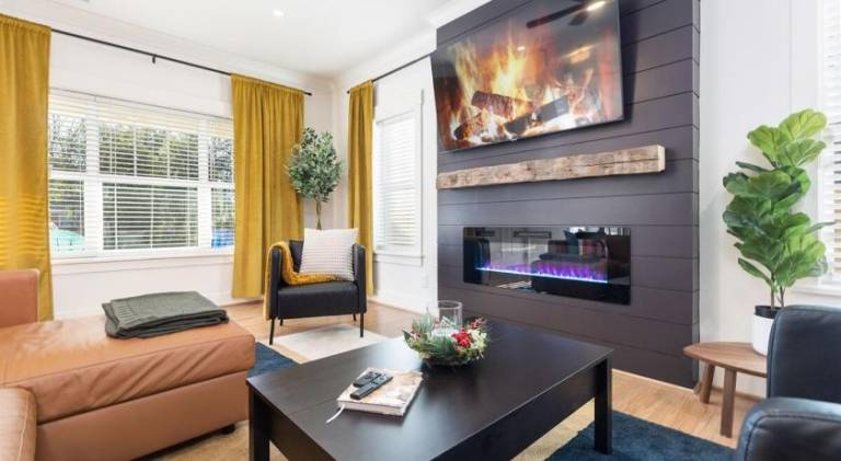 Vacation home with 2 rooms for 8 persons in Charlotte, NC