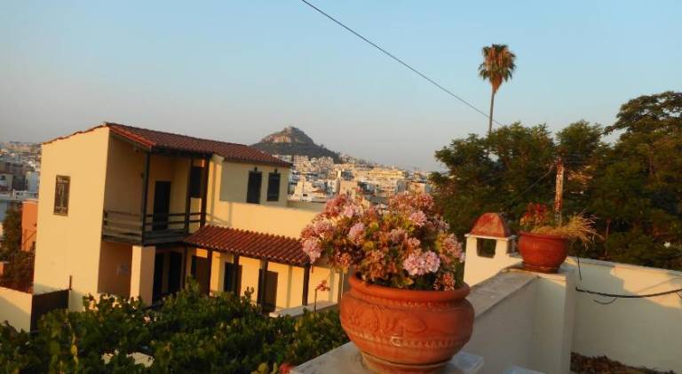 Charming villa | Near Acropolis of Athens | Pets are welcome — photo 5