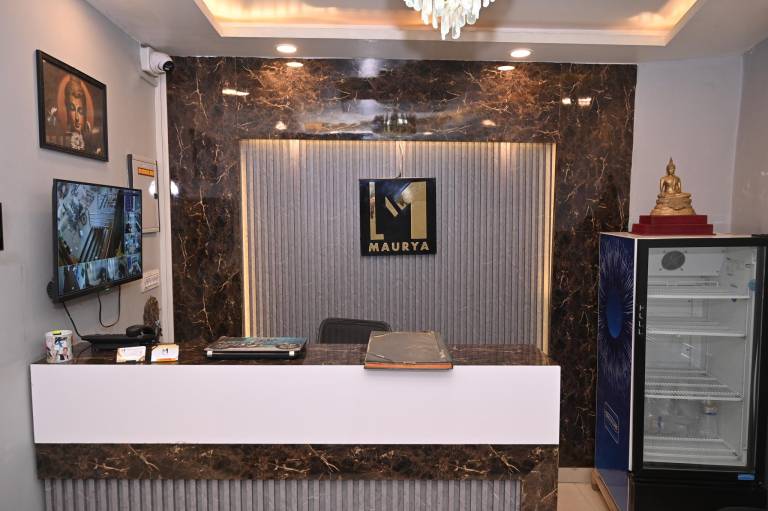 Hotel Maurya Inn in Varanasi