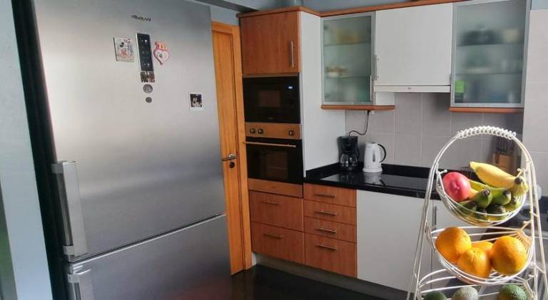Funchal Cozy Private Room, Ensuite Bathroom, WiFi and Great Location — photo 3