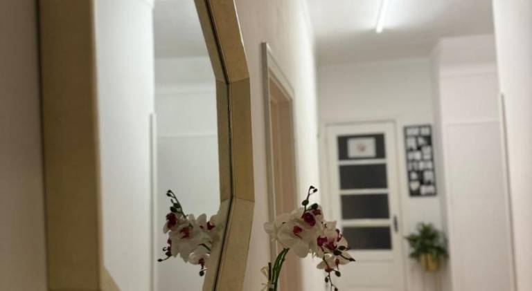 Self-Check in Sunny & Charming Apt — photo 5
