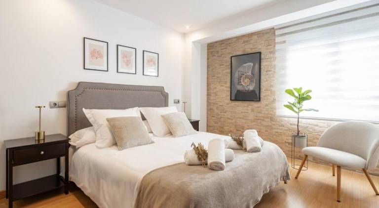 Apartment with 3 rooms for 5 persons in Gijon