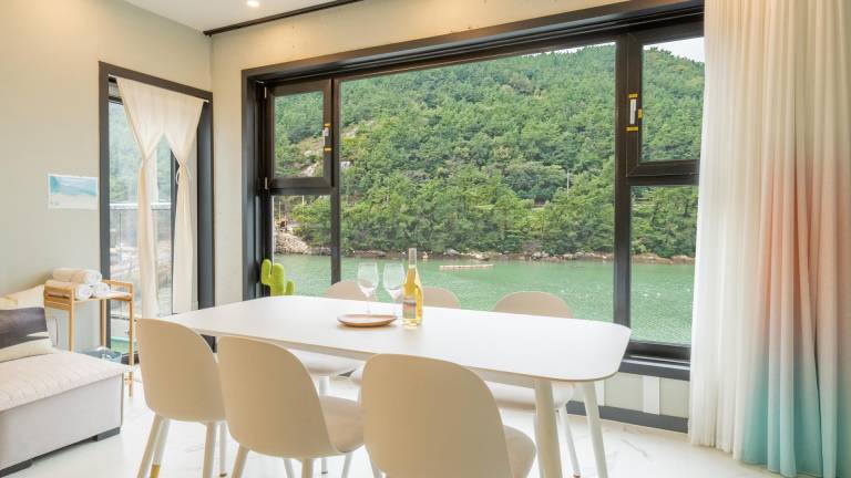 Sea Mood Full Ocean Stay