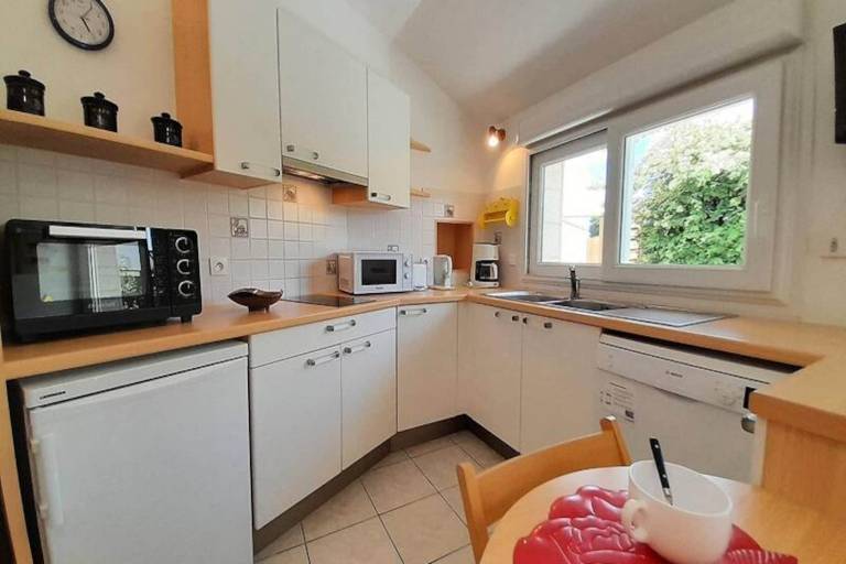 Wonderful rental apartment with terrace & garden | Beach nearby | Dogs allowed — photo 4