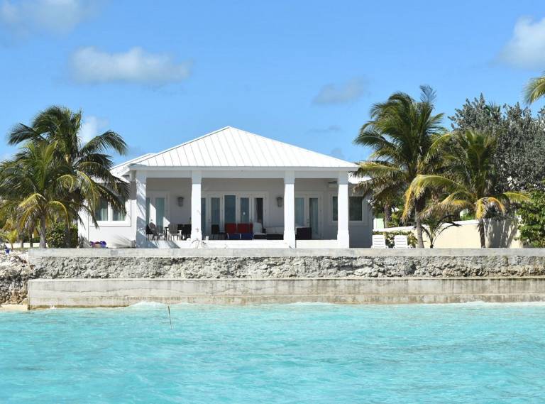 House  Treasure Cay