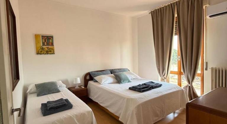 Rental apartment with 2 rooms for 5 persons — photo 2