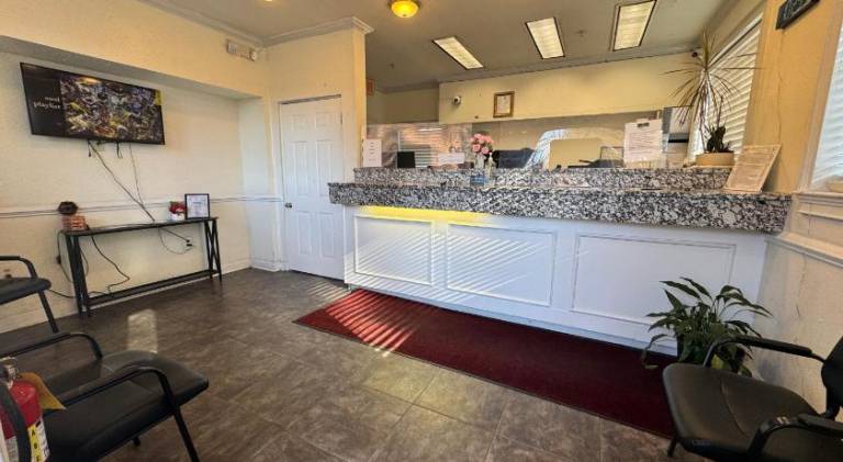 Live In Lodge Lithia Springs — photo 3