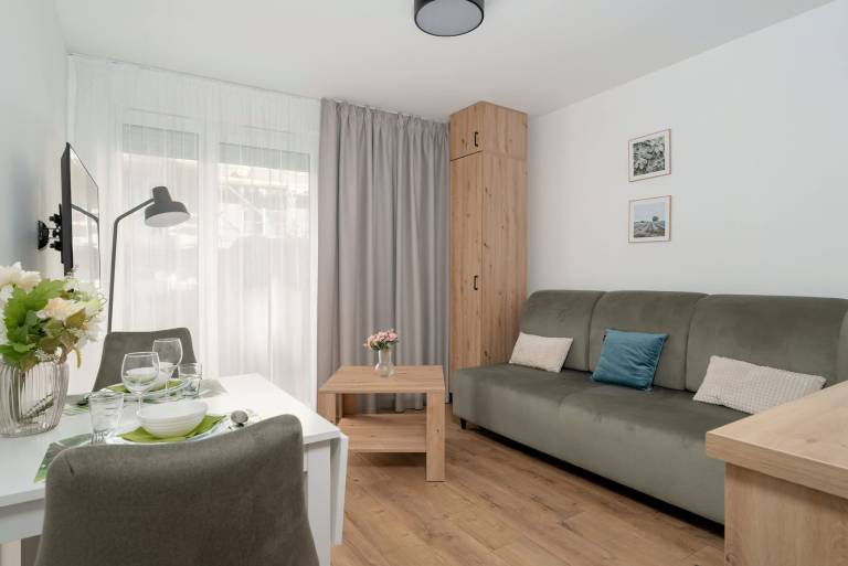 Family-oriented studio with fast internet & terrace | Pets are welcome — photo 5