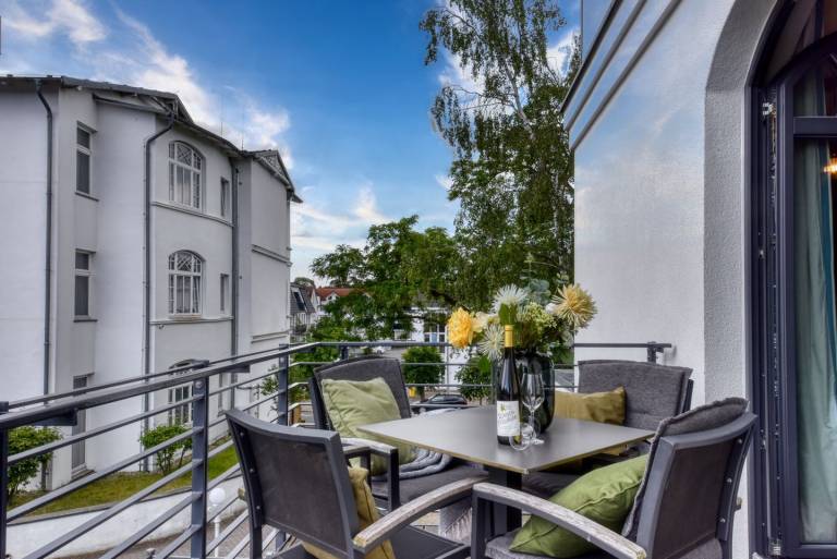 Entspanntes Küstenleben: Ferienwohnung Sandbank in der Villa Martha Binz — photo 2