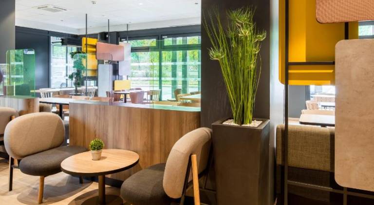 B&B HOTEL Paris Meudon Velizy — photo 3