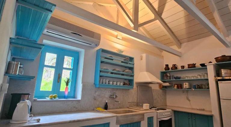 Ample villa with yard, terrace & grill | Good for workation | Dogs allowed — photo 5