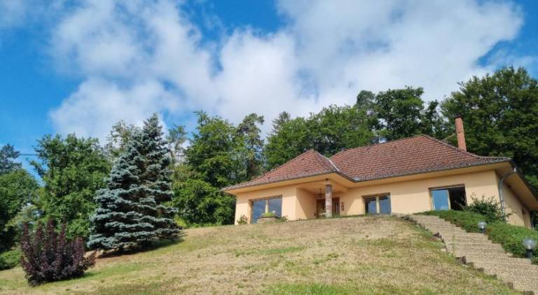 130 m&sup2; Ferienhaus