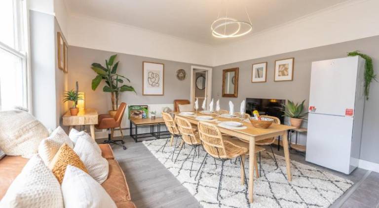 Holiday apartment with 2 rooms for 4 persons in Llandudno
