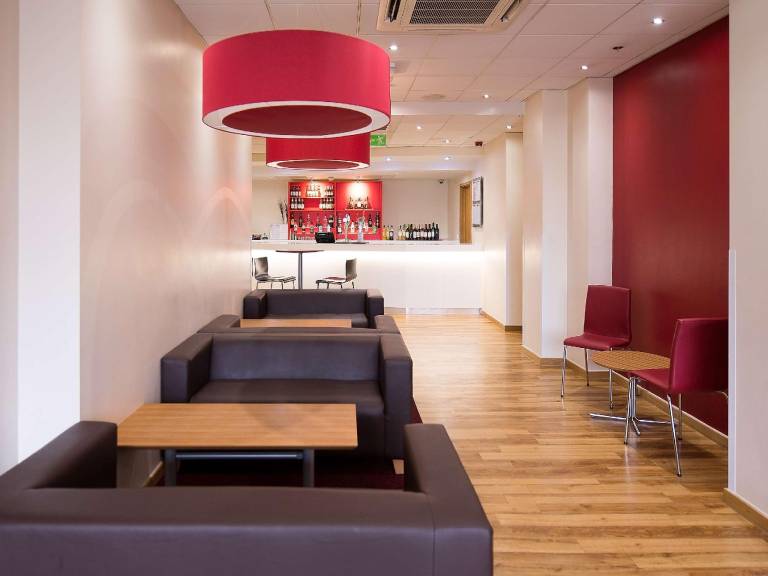 Travelodge Nottingham Central — photo 3