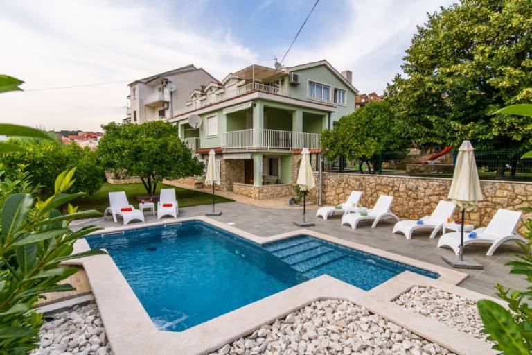 Ferienwohnung Okrug Gornji
