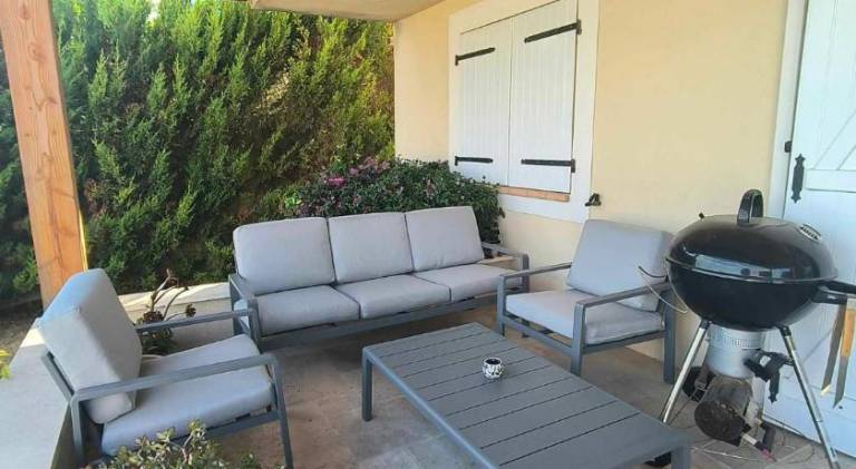 Apartment with 2 rooms for 4 persons in Biot
