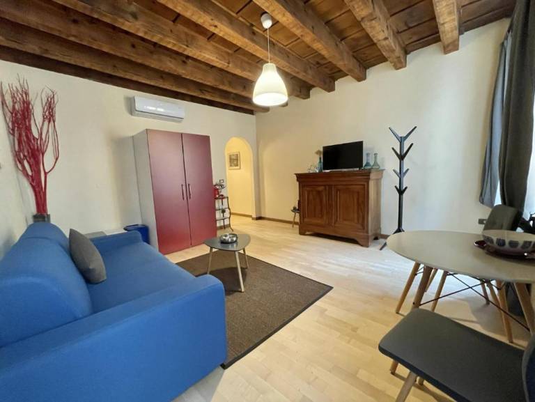 Rental apartment with 1 room for 4 persons — photo 3