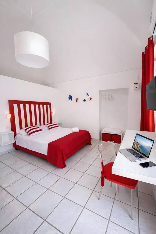 Holiday apartment with fast internet & patio | Mountain view | Suitable for remote work — photo 3