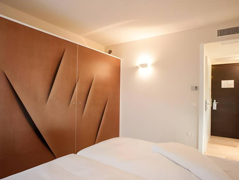 Elliot Osteria e dormire in collina in Buttrio
