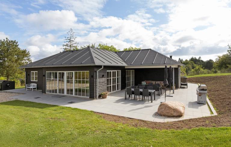 Ferienhaus mit Hund in Egsmark Strand f&uuml;r max. 12 Personen