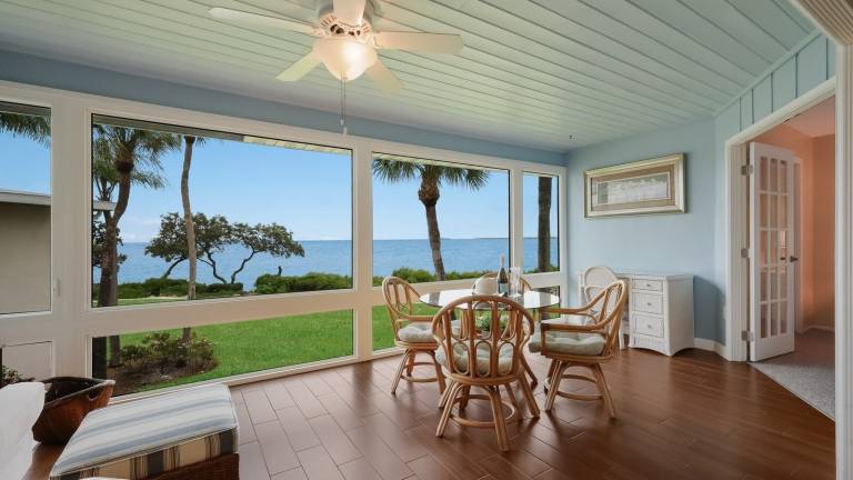West Bay Cove 206