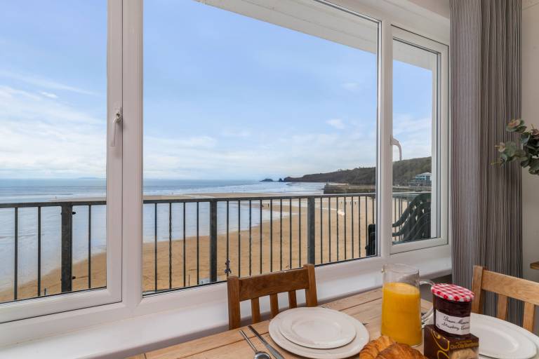 Apartment | Sea view — photo 3