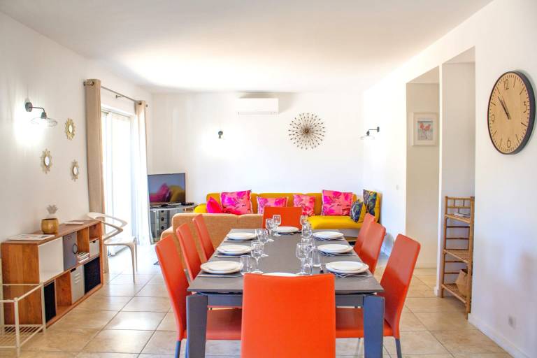 Villa with garden, terrace & barbecue — photo 4