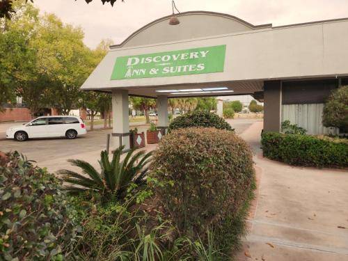 Discovery Inn & Suites Lafayette in Lafayette, LA