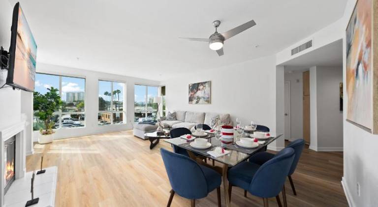 The Turquoise Lounge - Chic 2BR Beach view Pool, Sauna — photo 4