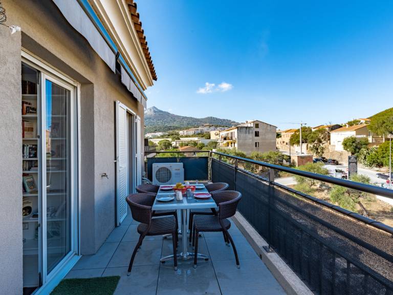 Ferienwohnung in L'Île-Rousse, L'Île-Rousse für max. 5 Personen Ferienwohnung in L'Île-Rousse, L'Île-Rousse für max. 5 Personen