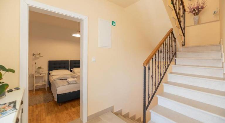 Serviced apartment for 3 persons — photo 3