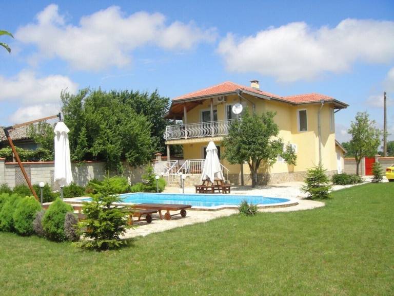 Villa Popgrigorovo