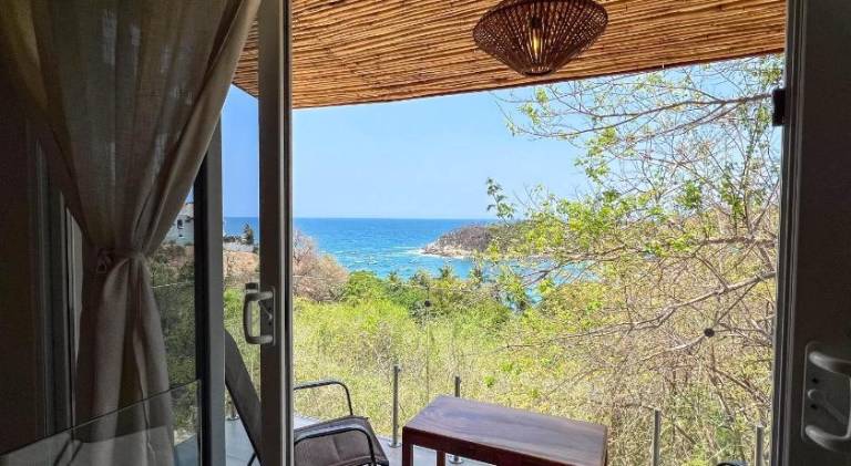 Apartment with patio | Next to the beach | Perfect for remote work | Dogs allowed in Oaxaca