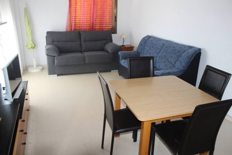 Holiday apartment with patio & garden | Mountain view — photo 3