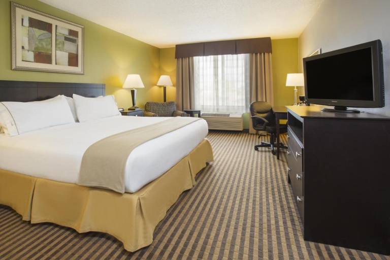Sleep Inn & Suites — photo 2