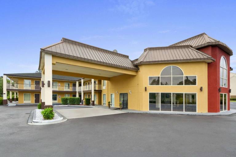 Baymont by Wyndham Santee in Santee, SC