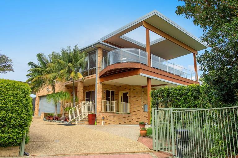 Apartment  Lake Cathie