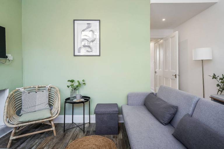 Modern - 2BR Flat near Easter Road Stadium — photo 4